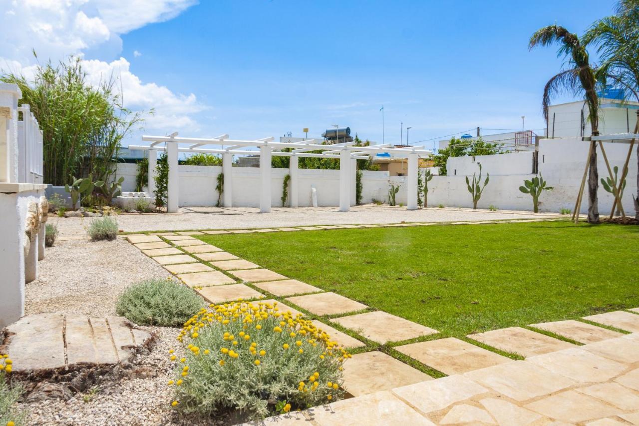Trullo E Appartamenti Al Mare Torre San Giovanni Ugento Ngoại thất bức ảnh