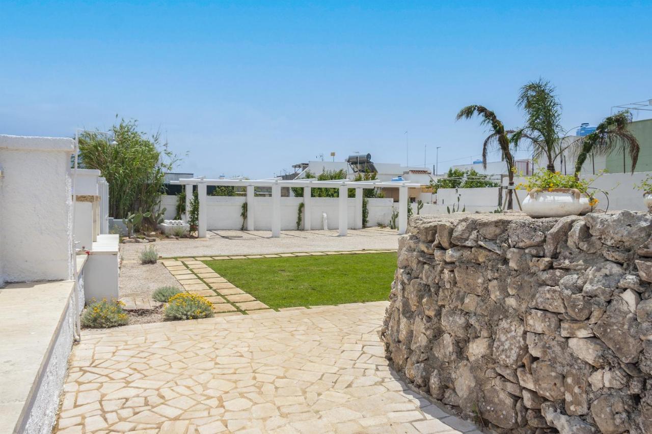 Trullo E Appartamenti Al Mare Torre San Giovanni Ugento Ngoại thất bức ảnh